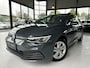 Volkswagen Golf Variant 1.0 eTSI Life | Automaat | Adaptive Cruise | Navi | LMV | PDC | LED | Climate | Dealer Onderhouden |