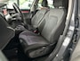 Volkswagen Golf Variant 1.0 eTSI Life | Automaat | Adaptive Cruise | Navi | LMV | PDC | LED | Climate | Dealer Onderhouden |