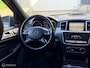 Mercedes-Benz ML-klasse ML-350|EX-BTW|Grijs kenteken|Trekhaak|Luchtvering|Schuifdak|Stoelkoeling/verwarming