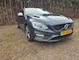 Volvo V60 2.0 D3 R-Design