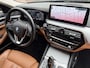 BMW 5-Serie Touring 530e Business Edition Plus, Sport-leder Dakota | Orig NL auto | Navi & CarPlay