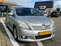 Toyota Verso 2.0 D-4D-F Aspiration Grijs kenteken! ECC Audio/Navi Electric pakket LMV 16" Trekhaak Dealeronderhoud Apk 07/04/2027