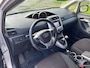Toyota Verso 2.0 D-4D-F Aspiration Grijs kenteken! ECC Audio/Navi Electric pakket LMV 16" Trekhaak Dealeronderhoud Apk 07/04/2027