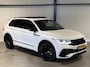 Volkswagen Tiguan 1.5 TSI R-Line Pano Head-up Trekhaak VOL!