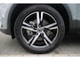 Volvo XC40 B4 Plus Dark | Trekhaak | Verwarmbare voorstoelen en stuurwiel | Premium audio by Harman Kardon | Apple carplay/Android auto | Keyless |