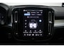 Volvo XC40 B4 Plus Dark | Trekhaak | Verwarmbare voorstoelen en stuurwiel | Premium audio by Harman Kardon | Apple carplay/Android auto | Keyless |