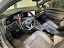Volkswagen Golf 1.5 eTSI R-Line Pano Virtual Camera IQ Light