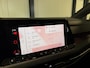 Volkswagen Golf 1.5 eTSI R-Line Pano Virtual Camera IQ Light