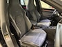 Volkswagen Golf 1.5 eTSI R-Line Pano Virtual Camera IQ Light