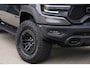 Dodge Ram TRX HELLCAT 712 PK 6.2 V8 SUPERCHARGER | BLACK EDITION | BOM VOL | GRANITE MET ZWART LEDER RODE STIKSELS | CREW CAB DUBBELE CABINE DC | 5 PERSOONS GRIJS KENTEKEN |