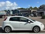 Fiat Punto Grande 1.4 Active 5-Drs Airco Electric pakket Audio LMV 16" PDC 2 x open dak ABS EBD Nieuwe Apk!