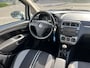 Fiat Punto Grande 1.4 Active 5-Drs Airco Electric pakket Audio LMV 16" PDC 2 x open dak ABS EBD Nieuwe Apk!