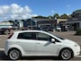 Fiat Punto Grande 1.4 Active 5-Drs Airco Electric pakket Audio LMV 16" PDC 2 x open dak ABS EBD Nieuwe Apk!