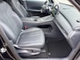 Geely Starray EM-i 1.5 Pro 262 PK Plug in Hybrid/ Nieuwe voorraad auto/ 83 KM elektrisch/ Adaptieve cruise/ Stuur + stoelverwarming/ Leder/ 360 Camera/ Apple Carplay