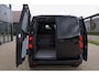 Opel Vivaro BLACK OPS | GEHEEL COMPLEET | HOUTEN VLOER EN WANDEN 3 PERSSONS | 2 DELIG ACHTER DEUREN | LADE SCHUIF BAK | 2.0D 180 PK S&S L2 H1 | FULL LED | SCHUIF DEUR | GEHEEL ZWART | MOOIE STOERE BUS |