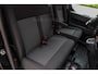 Opel Vivaro BLACK OPS | GEHEEL COMPLEET | HOUTEN VLOER EN WANDEN 3 PERSSONS | 2 DELIG ACHTER DEUREN | LADE SCHUIF BAK | 2.0D 180 PK S&S L2 H1 | FULL LED | SCHUIF DEUR | GEHEEL ZWART | MOOIE STOERE BUS |