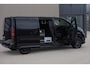 Opel Vivaro BLACK OPS | GEHEEL COMPLEET | HOUTEN VLOER EN WANDEN 3 PERSSONS | 2 DELIG ACHTER DEUREN | LADE SCHUIF BAK | 2.0D 180 PK S&S L2 H1 | FULL LED | SCHUIF DEUR | GEHEEL ZWART | MOOIE STOERE BUS |