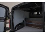 Opel Vivaro BLACK OPS | GEHEEL COMPLEET | HOUTEN VLOER EN WANDEN 3 PERSSONS | 2 DELIG ACHTER DEUREN | LADE SCHUIF BAK | 2.0D 180 PK S&S L2 H1 | FULL LED | SCHUIF DEUR | GEHEEL ZWART | MOOIE STOERE BUS |