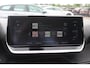 Peugeot e-2008 EV Allure Pack 50 kWh / SoH 91 % / Camera / Keyless / CarPlay / Half Leder / 17'' / Stoelverwarming / DAB / Cruise Control