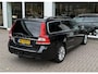 Volvo V70 2.0 D4 Nordic+ Aut. |Schuifdak|Trekhaak|PDC v+a|