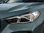 BMW iX1 eDrive20 67 kWh M Sport | SOH 100% | Trekhaak | Harman/Kardon | Keyless | LED | Camera | Navigatie | 18"