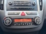 Kia Ceed Cee'd 1.4 X-ecutive - Airco - Rijdt & schakelt goed - Trekhaak