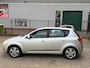Kia Ceed Cee'd 1.4 X-ecutive - Airco - Rijdt & schakelt goed - Trekhaak