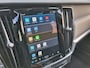 Volvo V90 2.0 T6 Plug-in hybrid AWD Ultra Dark LEER / PANORAMADAK / 19 INCH / HEAD-UP DISPLAY