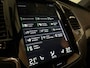 Volvo XC90 T8 AWD Recharge R-Design | Luchtvering | Trekhaak | 360 Camera | Harman Kardon | Schuifdak | Head-Up Display | Adaptieve Cruise Control | Stoel en Stuurwielverwarming | Pilot Assist | BLIS Dode Hoek Detectie | 20 Inch | Full LED Meesturende koplampen | Gelamineerde/geluidwerende zijruiten | Elektrische voorstoelen geheugen | R-Design Leder Contourstoelen met alcantara en wit stiksel en bies | Zitting verlenging voorstoelen | Lederen Dashboard | Keyless Drive | Parkeersensoren voor+achter | Privacy Glass | Elektrisch bedienbare achterklep | Geïntegreerde zongordijnen achterportieren | Geïntegreerd kinderzitje achterin | 7-Persoons | 4-Zone Climate Control | DAB Radio | Apple Carplay/Android Auto | Volvo On Call met mobiele App functie | Onyx Black Metallic |