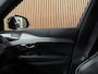 Volvo XC90 T8 AWD Recharge R-Design | Luchtvering | Trekhaak | 360 Camera | Harman Kardon | Schuifdak | Head-Up Display | Adaptieve Cruise Control | Stoel en Stuurwielverwarming | Pilot Assist | BLIS Dode Hoek Detectie | 20 Inch | Full LED Meesturende koplampen | Gelamineerde/geluidwerende zijruiten | Elektrische voorstoelen geheugen | R-Design Leder Contourstoelen met alcantara en wit stiksel en bies | Zitting verlenging voorstoelen | Lederen Dashboard | Keyless Drive | Parkeersensoren voor+achter | Privacy Glass | Elektrisch bedienbare achterklep | Geïntegreerde zongordijnen achterportieren | Geïntegreerd kinderzitje achterin | 7-Persoons | 4-Zone Climate Control | DAB Radio | Apple Carplay/Android Auto | Volvo On Call met mobiele App functie | Onyx Black Metallic |