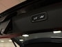 Volvo XC90 T8 AWD Recharge R-Design | Luchtvering | Trekhaak | 360 Camera | Harman Kardon | Schuifdak | Head-Up Display | Adaptieve Cruise Control | Stoel en Stuurwielverwarming | Pilot Assist | BLIS Dode Hoek Detectie | 20 Inch | Full LED Meesturende koplampen | Gelamineerde/geluidwerende zijruiten | Elektrische voorstoelen geheugen | R-Design Leder Contourstoelen met alcantara en wit stiksel en bies | Zitting verlenging voorstoelen | Lederen Dashboard | Keyless Drive | Parkeersensoren voor+achter | Privacy Glass | Elektrisch bedienbare achterklep | Geïntegreerde zongordijnen achterportieren | Geïntegreerd kinderzitje achterin | 7-Persoons | 4-Zone Climate Control | DAB Radio | Apple Carplay/Android Auto | Volvo On Call met mobiele App functie | Onyx Black Metallic |