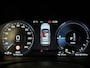 Volvo XC40 T5 Recharge Ultimate Dark | Trekhaak | Schuifdak | Harman Kardon | Parkeercamera | All Season banden | Adaptieve Cruise Control | Pilot Assist | BLIS Dode Hoek Detectie | Bestuurdersstoel elektrisch geheugen | Stoel en Stuurwielverwarming | Privacy Glass | 19 Inch | Passagiersstoel elektrisch | Microtech / alcantara bekleding met wit stiksel en bies | Zitting verlenging voorstoelen | Keyless Drive | Parkeersensoren voor+achter | Privacy Glass | Elektrisch bedienbare achterklep | Climate Control L+R | DAB Radio | Apple Carplay/Android Auto | Volvo On Call met mobiele App functie | Silver Dawn Metallic |