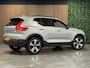 Volvo XC40 T5 Recharge Ultimate Dark | Trekhaak | Schuifdak | Harman Kardon | Parkeercamera | All Season banden | Adaptieve Cruise Control | Pilot Assist | BLIS Dode Hoek Detectie | Bestuurdersstoel elektrisch geheugen | Stoel en Stuurwielverwarming | Privacy Glass | 19 Inch | Passagiersstoel elektrisch | Microtech / alcantara bekleding met wit stiksel en bies | Zitting verlenging voorstoelen | Keyless Drive | Parkeersensoren voor+achter | Privacy Glass | Elektrisch bedienbare achterklep | Climate Control L+R | DAB Radio | Apple Carplay/Android Auto | Volvo On Call met mobiele App functie | Silver Dawn Metallic |