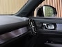 Volvo XC40 T5 Recharge Ultimate Dark | Trekhaak | Schuifdak | Harman Kardon | Parkeercamera | All Season banden | Adaptieve Cruise Control | Pilot Assist | BLIS Dode Hoek Detectie | Bestuurdersstoel elektrisch geheugen | Stoel en Stuurwielverwarming | Privacy Glass | 19 Inch | Passagiersstoel elektrisch | Microtech / alcantara bekleding met wit stiksel en bies | Zitting verlenging voorstoelen | Keyless Drive | Parkeersensoren voor+achter | Privacy Glass | Elektrisch bedienbare achterklep | Climate Control L+R | DAB Radio | Apple Carplay/Android Auto | Volvo On Call met mobiele App functie | Silver Dawn Metallic |
