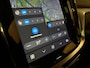 Volvo V60 T6 AWD Recharge Plus Dark | Schuifdak | Adaptieve Cruise Control | Stoelverwarming voor+achter | Stuurwielverwarming | Parkeercamera | Pilot Assist | BLIS Dode Hoek Detectie | Elektrische voorstoelen geheugen | Lederen bekleding | Zitting verlenging voorstoelen | 19 Inch | Google Infotainment | Keyless Drive | Parkeersensoren voor+achter | Privacy Glass | Elektrisch bedienbare achterklep | DAB Radio | Apple Carplay/Android Auto | Volvo On Call met mobiele App functie | Onyx Black Metallic |