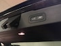 Volvo V60 T6 AWD Recharge Plus Dark | Schuifdak | Adaptieve Cruise Control | Stoelverwarming voor+achter | Stuurwielverwarming | Parkeercamera | Pilot Assist | BLIS Dode Hoek Detectie | Elektrische voorstoelen geheugen | Lederen bekleding | Zitting verlenging voorstoelen | 19 Inch | Google Infotainment | Keyless Drive | Parkeersensoren voor+achter | Privacy Glass | Elektrisch bedienbare achterklep | DAB Radio | Apple Carplay/Android Auto | Volvo On Call met mobiele App functie | Onyx Black Metallic |