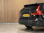 Volvo V60 T6 AWD Recharge Plus Dark | Schuifdak | Adaptieve Cruise Control | Stoelverwarming voor+achter | Stuurwielverwarming | Parkeercamera | Pilot Assist | BLIS Dode Hoek Detectie | Elektrische voorstoelen geheugen | Lederen bekleding | Zitting verlenging voorstoelen | 19 Inch | Google Infotainment | Keyless Drive | Parkeersensoren voor+achter | Privacy Glass | Elektrisch bedienbare achterklep | DAB Radio | Apple Carplay/Android Auto | Volvo On Call met mobiele App functie | Onyx Black Metallic |
