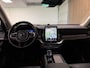 Volvo XC90 T8 AWD Recharge Ultra Dark | Full Option! | Bowers & Wilkins | Luchtvering | Stoelventilatie | Trekhaak | All Season banden | 360 Camera | Head-Up Display | Stoelmassage | 455pk | Adaptieve Cruise Control | Stoelverwarming voor+achter | Stuurwielverwarming | Schuifdak | 21 Inch | Full LED Matrix Meesturende koplampen | Gelamineerde/geluidwerende zijruiten | Pilot Assist | BLIS Dode Hoek Detectie | Alcantara hemelbekleding | Lederen handgrepen en zonnekleppen | Elektrische voorstoelen geheugen | Nappa Lederen bekleding | Zitting verlenging voorstoelen | Lederen Dashboard | Google Infotainment | Keyless Drive | Parkeersensoren voor+achter | Elektrisch bedienbare achterklep | Geïntegreerde zongordijnen achterportieren | Geïntegreerd kinderzitje achterin | Verlichte instaplijsten | 7-Persoons | 4-Zone Climate Control | DAB Radio | Apple Carplay/Android Auto | Alarm Klasse III | Draadloos telefoon opladen | Volvo On Call met mobiele App functie | Onyx Black Metallic |
