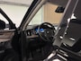 Volvo XC90 T8 AWD Recharge Ultra Dark | Full Option! | Bowers & Wilkins | Luchtvering | Stoelventilatie | Trekhaak | All Season banden | 360 Camera | Head-Up Display | Stoelmassage | 455pk | Adaptieve Cruise Control | Stoelverwarming voor+achter | Stuurwielverwarming | Schuifdak | 21 Inch | Full LED Matrix Meesturende koplampen | Gelamineerde/geluidwerende zijruiten | Pilot Assist | BLIS Dode Hoek Detectie | Alcantara hemelbekleding | Lederen handgrepen en zonnekleppen | Elektrische voorstoelen geheugen | Nappa Lederen bekleding | Zitting verlenging voorstoelen | Lederen Dashboard | Google Infotainment | Keyless Drive | Parkeersensoren voor+achter | Elektrisch bedienbare achterklep | Geïntegreerde zongordijnen achterportieren | Geïntegreerd kinderzitje achterin | Verlichte instaplijsten | 7-Persoons | 4-Zone Climate Control | DAB Radio | Apple Carplay/Android Auto | Alarm Klasse III | Draadloos telefoon opladen | Volvo On Call met mobiele App functie | Onyx Black Metallic |