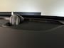 Volvo XC90 T8 AWD Recharge Ultra Dark | Full Option! | Bowers & Wilkins | Luchtvering | Stoelventilatie | Trekhaak | All Season banden | 360 Camera | Head-Up Display | Stoelmassage | 455pk | Adaptieve Cruise Control | Stoelverwarming voor+achter | Stuurwielverwarming | Schuifdak | 21 Inch | Full LED Matrix Meesturende koplampen | Gelamineerde/geluidwerende zijruiten | Pilot Assist | BLIS Dode Hoek Detectie | Alcantara hemelbekleding | Lederen handgrepen en zonnekleppen | Elektrische voorstoelen geheugen | Nappa Lederen bekleding | Zitting verlenging voorstoelen | Lederen Dashboard | Google Infotainment | Keyless Drive | Parkeersensoren voor+achter | Elektrisch bedienbare achterklep | Geïntegreerde zongordijnen achterportieren | Geïntegreerd kinderzitje achterin | Verlichte instaplijsten | 7-Persoons | 4-Zone Climate Control | DAB Radio | Apple Carplay/Android Auto | Alarm Klasse III | Draadloos telefoon opladen | Volvo On Call met mobiele App functie | Onyx Black Metallic |