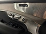 Volvo XC90 T8 AWD Recharge Ultra Dark | Full Option! | Bowers & Wilkins | Luchtvering | Stoelventilatie | Trekhaak | All Season banden | 360 Camera | Head-Up Display | Stoelmassage | 455pk | Adaptieve Cruise Control | Stoelverwarming voor+achter | Stuurwielverwarming | Schuifdak | 21 Inch | Full LED Matrix Meesturende koplampen | Gelamineerde/geluidwerende zijruiten | Pilot Assist | BLIS Dode Hoek Detectie | Alcantara hemelbekleding | Lederen handgrepen en zonnekleppen | Elektrische voorstoelen geheugen | Nappa Lederen bekleding | Zitting verlenging voorstoelen | Lederen Dashboard | Google Infotainment | Keyless Drive | Parkeersensoren voor+achter | Elektrisch bedienbare achterklep | Geïntegreerde zongordijnen achterportieren | Geïntegreerd kinderzitje achterin | Verlichte instaplijsten | 7-Persoons | 4-Zone Climate Control | DAB Radio | Apple Carplay/Android Auto | Alarm Klasse III | Draadloos telefoon opladen | Volvo On Call met mobiele App functie | Onyx Black Metallic |