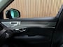 Volvo XC90 T8 AWD Recharge Ultra Dark | Full Option! | Bowers & Wilkins | Luchtvering | Stoelventilatie | Trekhaak | All Season banden | 360 Camera | Head-Up Display | Stoelmassage | 455pk | Adaptieve Cruise Control | Stoelverwarming voor+achter | Stuurwielverwarming | Schuifdak | 21 Inch | Full LED Matrix Meesturende koplampen | Gelamineerde/geluidwerende zijruiten | Pilot Assist | BLIS Dode Hoek Detectie | Alcantara hemelbekleding | Lederen handgrepen en zonnekleppen | Elektrische voorstoelen geheugen | Nappa Lederen bekleding | Zitting verlenging voorstoelen | Lederen Dashboard | Google Infotainment | Keyless Drive | Parkeersensoren voor+achter | Elektrisch bedienbare achterklep | Geïntegreerde zongordijnen achterportieren | Geïntegreerd kinderzitje achterin | Verlichte instaplijsten | 7-Persoons | 4-Zone Climate Control | DAB Radio | Apple Carplay/Android Auto | Alarm Klasse III | Draadloos telefoon opladen | Volvo On Call met mobiele App functie | Onyx Black Metallic |