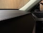 Volvo XC90 T8 AWD Recharge Ultimate Bright | Luchtvering | Trekhaak | 360 Camera | Head-Up Display | 455pk | Harman Kardon | Adaptieve Cruise Control | Stoelverwarming voor+achter | Stuurwielverwarming | Schuifdak | 20 Inch | Full LED Meesturende koplampen | Pilot Assist | BLIS Dode Hoek Detectie | Standkachel met Volvo On Call App | Alcantara hemelbekleding | Lederen handgrepen en zonnekleppen | Elektrische voorstoelen geheugen | Zitting verlenging voorstoelen | Lederen Dashboard | Google Infotainment | Keyless Drive | Parkeersensoren voor+achter | Privacy Glass | Elektrisch bedienbare achterklep | Geïntegreerde zongordijnen achterportieren | Geïntegreerd kinderzitje achterin | Verlichte instaplijsten | 7-Persoons | 4-Zone Climate Control | DAB Radio | Apple Carplay/Android Auto | Draadloos telefoon opladen | Volvo On Call met mobiele App functie | Onyx Black Metallic |