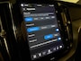 Volvo XC60 T8 AWD Recharge Plus Dark | Luchtvering | Trekhaak | 360° Camera | Harman Kardon | 455pk | Adaptieve Cruise Control | Stoelverwarming voor+achter | Stuurwielverwarming | Full LED Meesturende koplampen | Pilot Assist | BLIS Dode Hoek Detectie | Standkachel met Volvo On Call App | Elektrische voorstoelen geheugen | R-Design Contour stoelen met wit stiksel en bies | Zitting verlenging voorstoelen | Schuifdak | 20 Inch | Google Infotainment | Keyless Drive | Parkeersensoren voor+achter | Elektrisch bedienbare achterklep | DAB Radio | Apple Carplay/Android Auto | Draadloos telefoon opladen | Volvo On Call met mobiele App functie | Denim Blue Metallic |