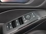 Nissan Qashqai 1.3 MHEV Xtronic Premiere Edition Apple Carplay/Android Auto, Cruise control adaptief, dodehoekdetectie met correctie, Parkeersensor voor en achter Combineert een ruime, comfortabele uitstraling met een luxe afwerking. Dankzij de soepele Xtronic-automaat en moderne hybride techniek rijdt deze Qashqai heerlijk ontspannen en efficiënt. Een