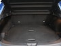 Nissan Qashqai 1.3 MHEV Xtronic Premiere Edition Apple Carplay/Android Auto, Cruise control adaptief, dodehoekdetectie met correctie, Parkeersensor voor en achter Combineert een ruime, comfortabele uitstraling met een luxe afwerking. Dankzij de soepele Xtronic-automaat en moderne hybride techniek rijdt deze Qashqai heerlijk ontspannen en efficiënt. Een