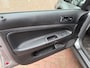 Volkswagen Passat Variant 2.0-20V Comfortline Bj 2002 sportieve gezingswagen