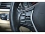 BMW 3-Serie 318i Luxury Edition Automaat | Sportstoelen | Achteruitrijcamera | Schuif/Kanteldak