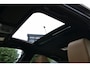 BMW 3-Serie 318i Luxury Edition Automaat | Sportstoelen | Achteruitrijcamera | Schuif/Kanteldak