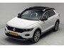 Volkswagen T-Roc 1.5 TSI 150pk Sport Executive [ Panorama LED Virtual Stoelverwarming ]
